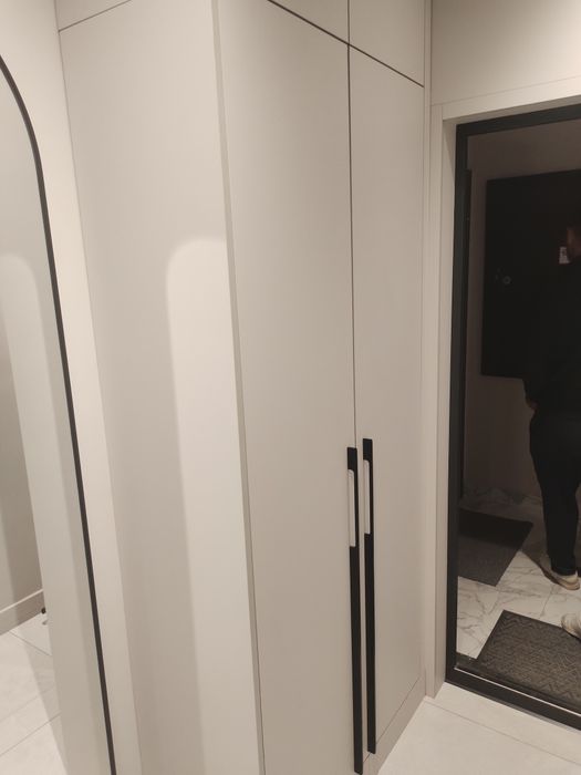 Продам шкаф большой