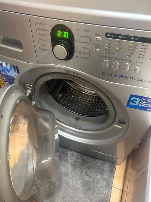 Продам стиральную машину