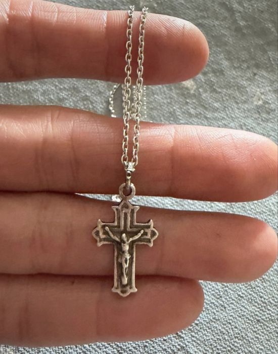 Lantisor si cruce
