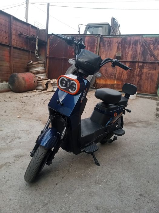 Продам танк 800 новый