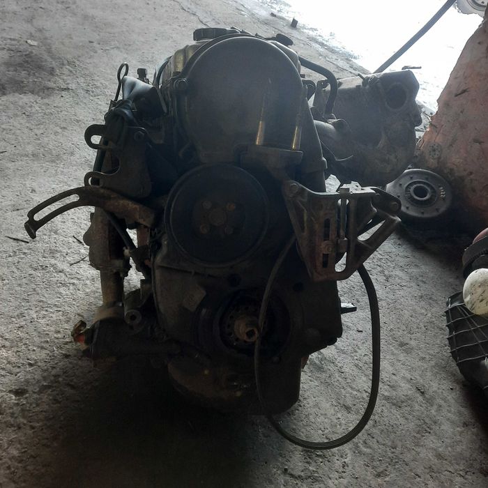 Контрактный двигатель на Мицубиси 2 литра