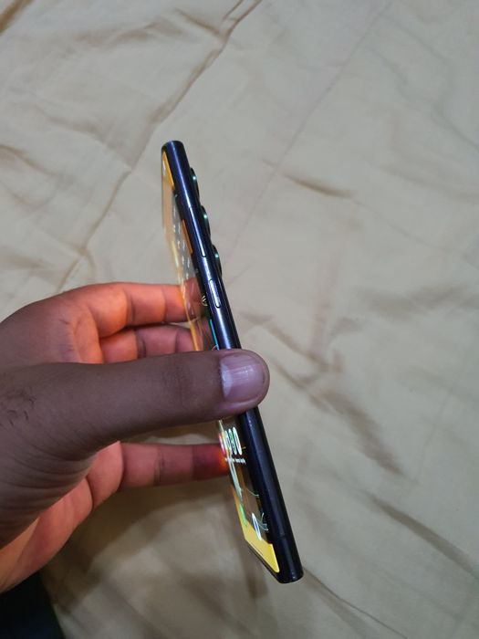 Samsung S22 ultra ideal srochna