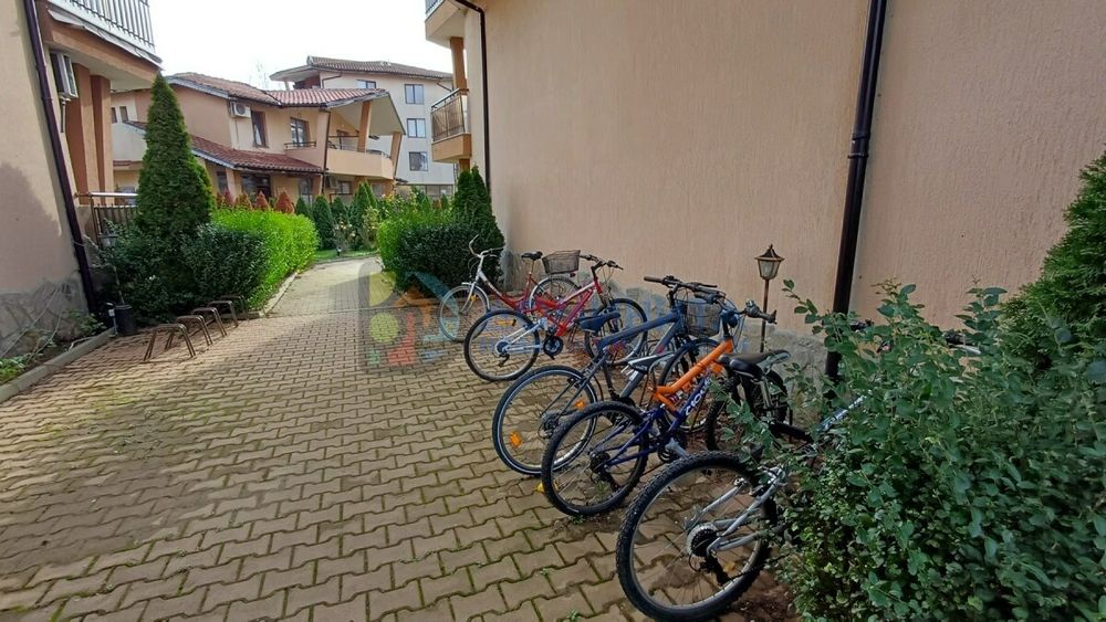 Продава се Едностаен апартамент в Царево - 45 кв.м за 510 €/кв.м - Снимка #17