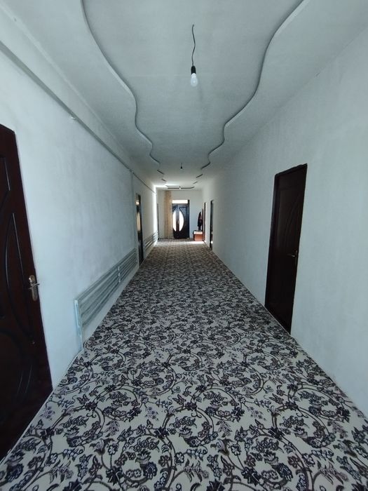 Uchastka Dala hovli uy