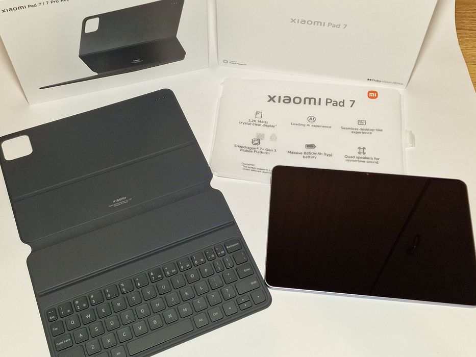 Xiaomi Pad 7 256GB + Keyboard