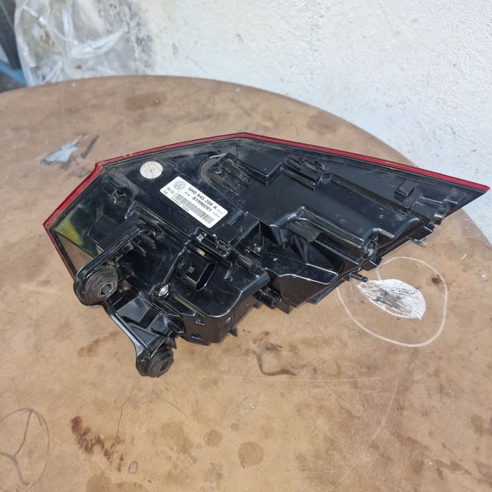 VW GOLF 8 dynamic kombi десен стоп