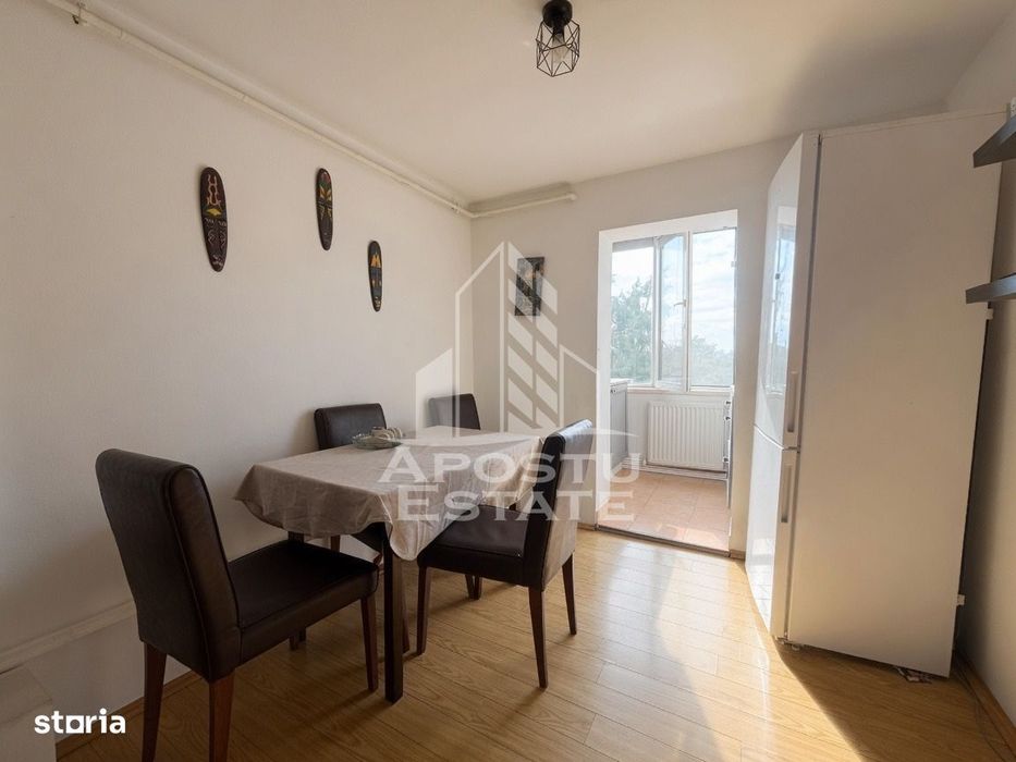 Apartament cu 2 camere decomandat spre vanzare, Timisoara zona Lipovei — fotografia 2