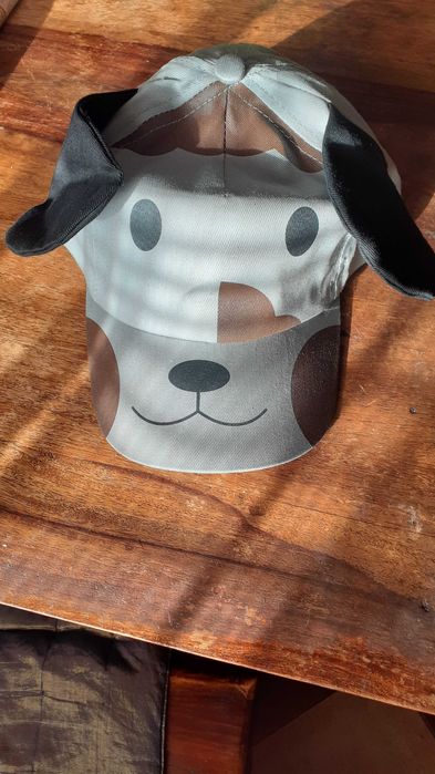 шапка детска с козирка AZO FREE, пате куче