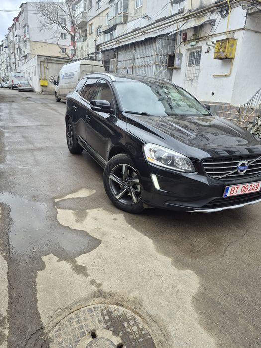 Volvo  X C 60 ,5 pistoane