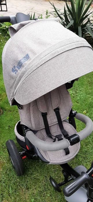 Триколка със сенник и въртяща се седалка JAGUAR