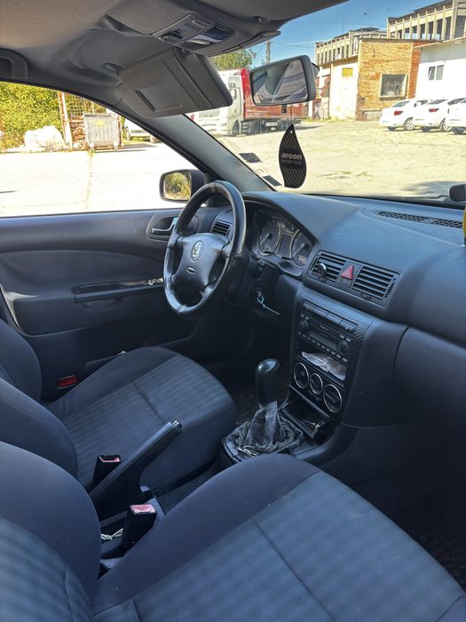Skoda Octavia 1.6i