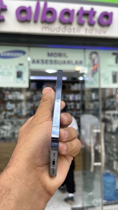 Iphon 13 pro 100 128