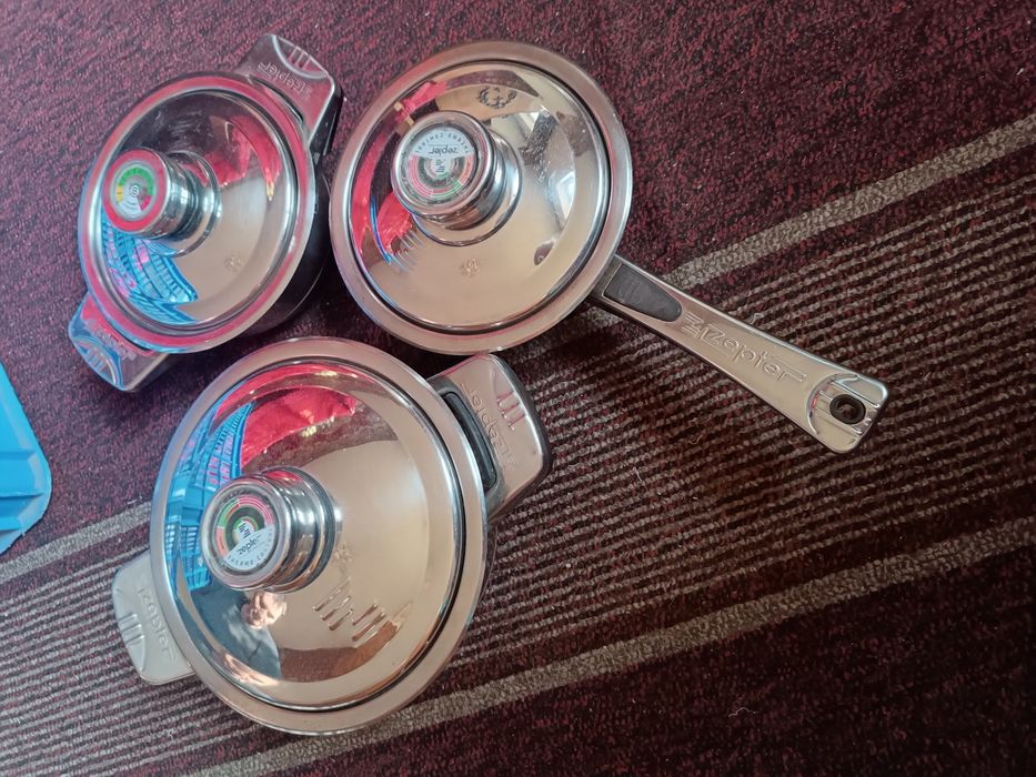 Казаны нержавейка с двойным дном немецкие в хорошем состоянии