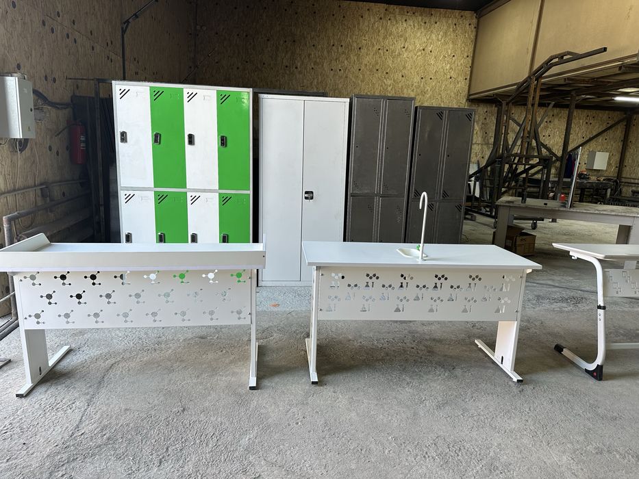 Шкафы металические