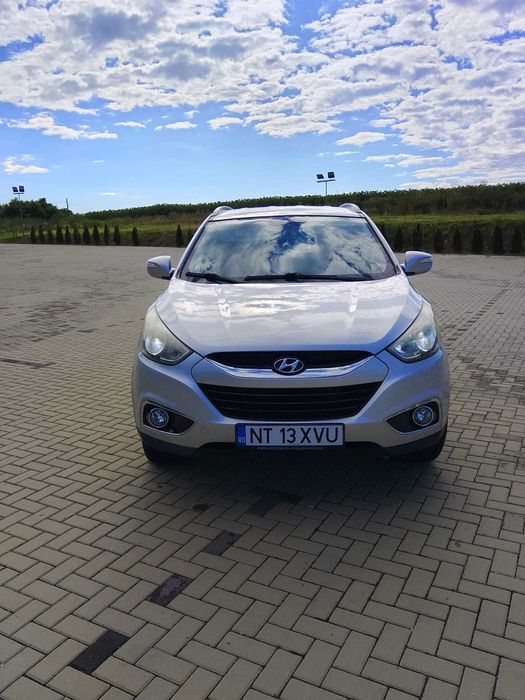 HYUNDAI ix35 2011 — imagine 2
