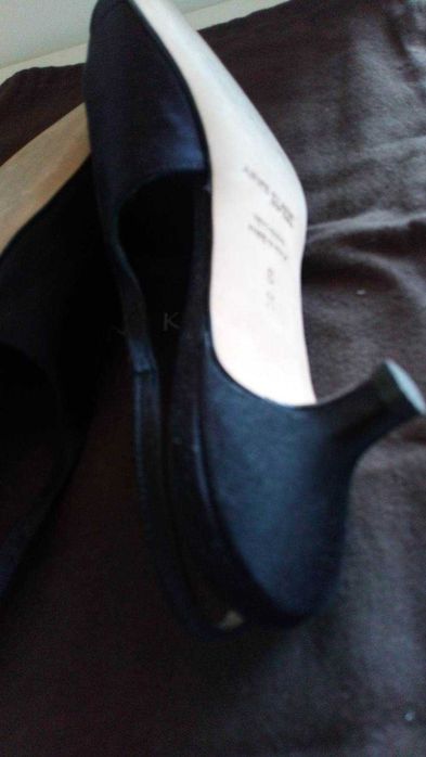 Елегантни обувки Anne Klein, 38.5, сатен, кожа и декорация Сваровски