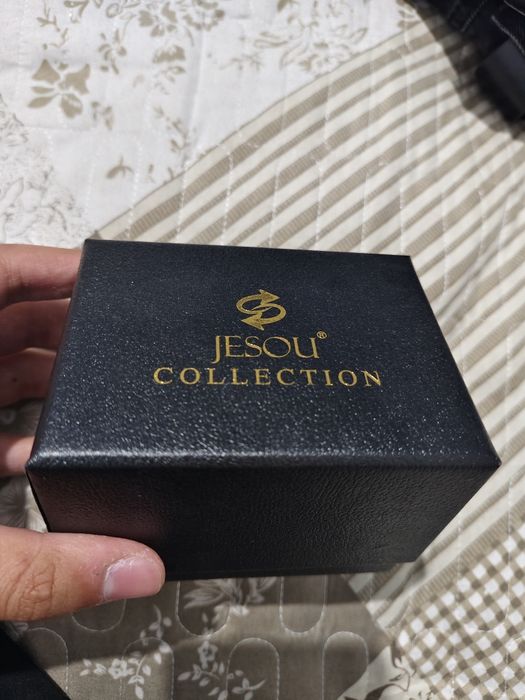 Часы Jesou продам