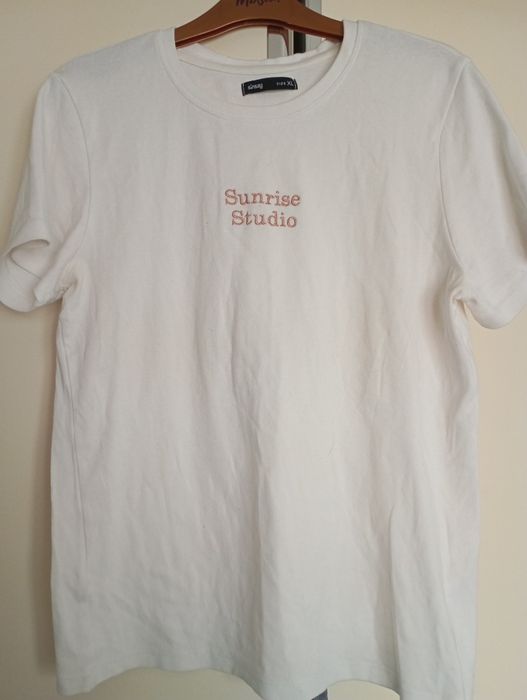 Пакет вещей на девушку 48 р б/у