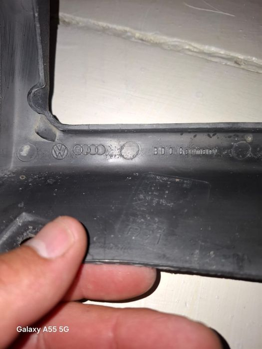 рамка противотуманки пассат б3