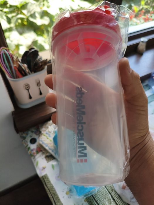 Новый спортивный шейкер для протеина и коктейлей (Puma / MuscleMeds)