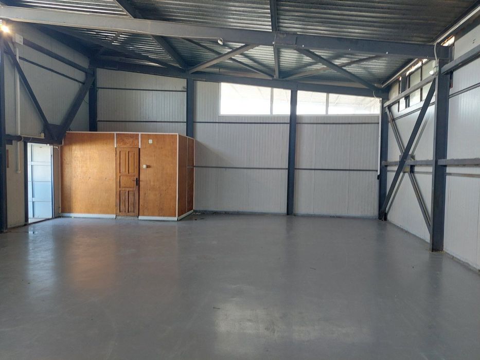 Дава се под наем Магазин в с. Каменар, Област Варна - 300 кв.м за 918 € - Снимка #13