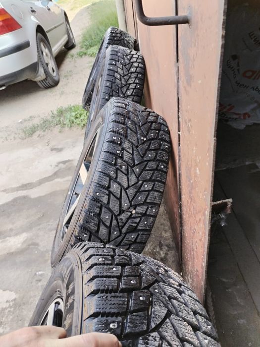 Продам комплект дисков на ниву