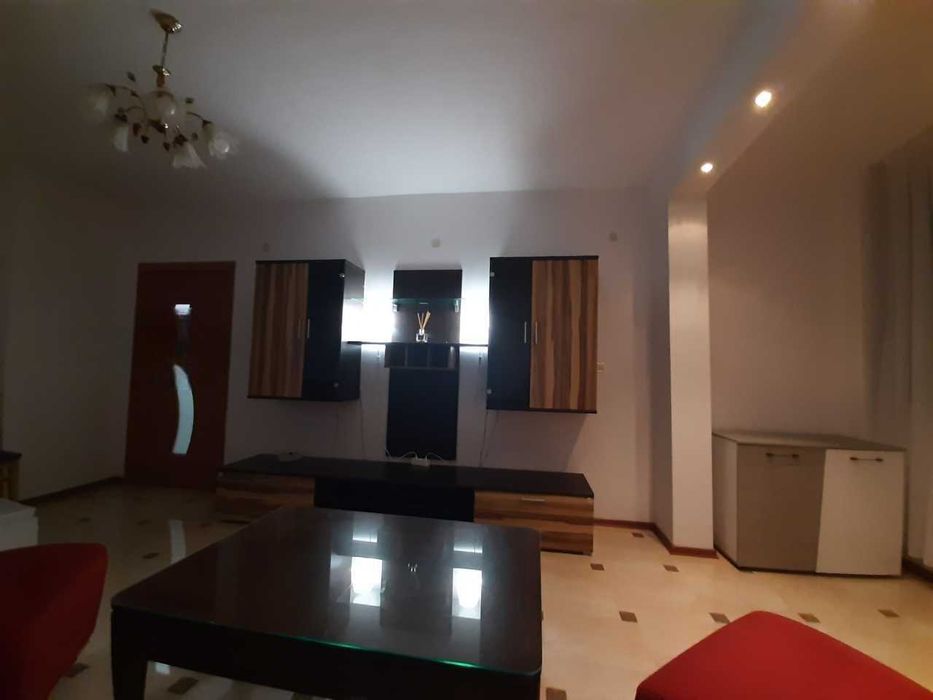 Продава се Двустаен апартамент в София, Гоце Делчев - 72 кв.м за 2028 €/кв.м - Снимка #4