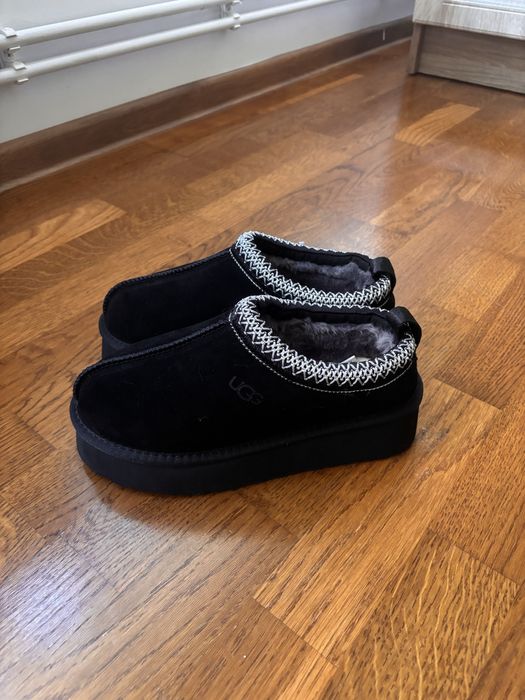 Ugg black ugg black
