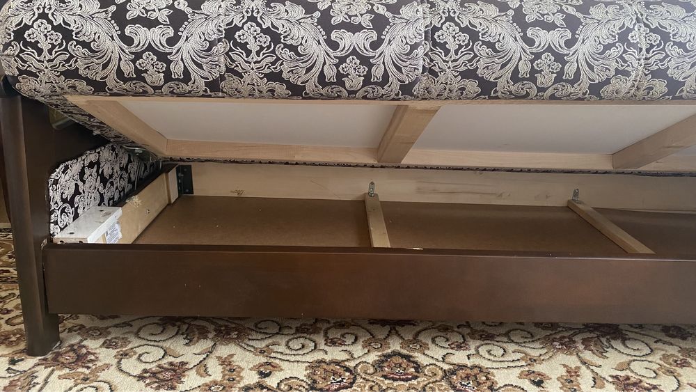 Диван, мягкая мебель