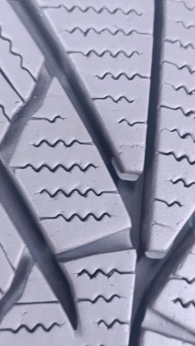 225/50/17 Kumho Дот 2024