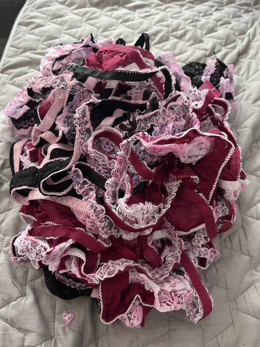 Chiloți tanga dama (mărimea xs,s) (cca 45 buc)