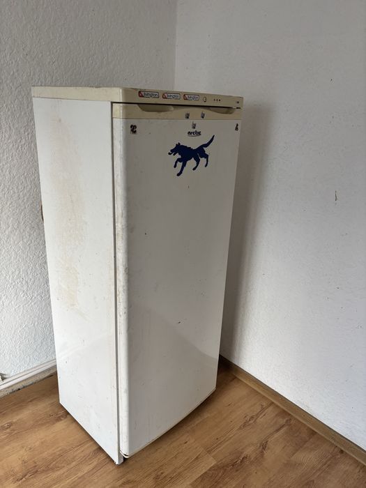 Combina frigorifica Arctic si Congelator Arctic