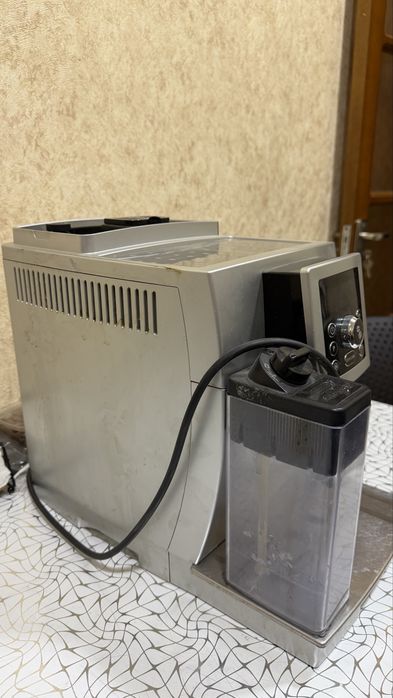 Кофемашина Delonghi ecam 23.460 s