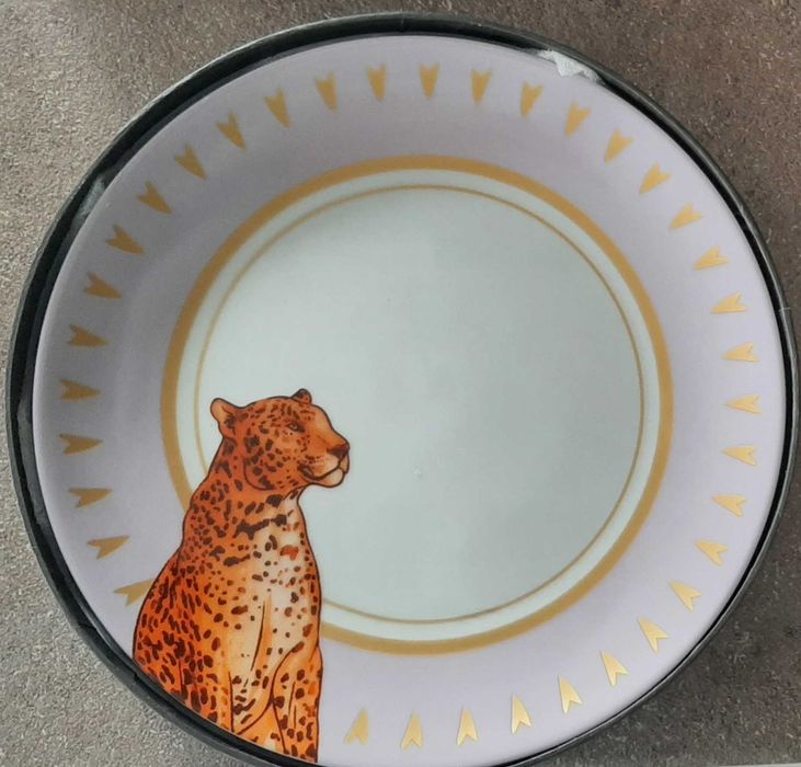 Комплект порцеланови чинии