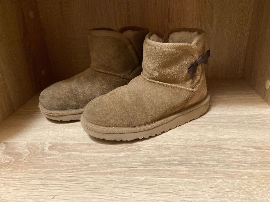UGG mini вълнени боти