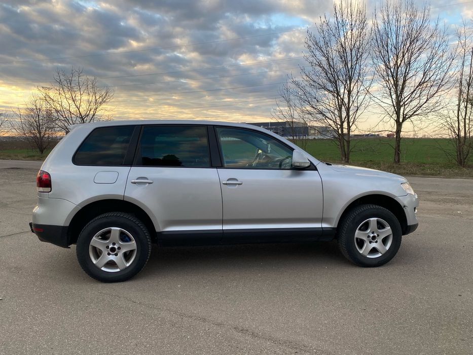 VW Touareg 2.5 tdi R5 174 cp 2008