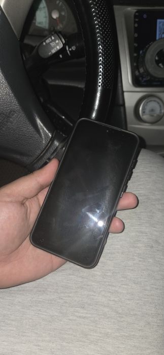 Продам самсунг s23 256gb