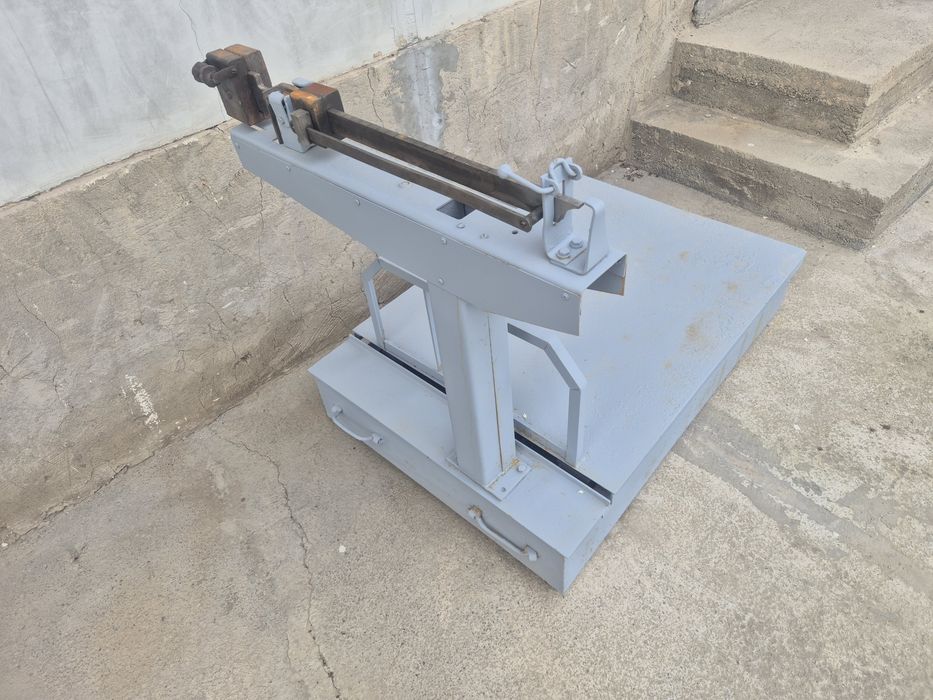 тарози 1тн 50кг  сотилади