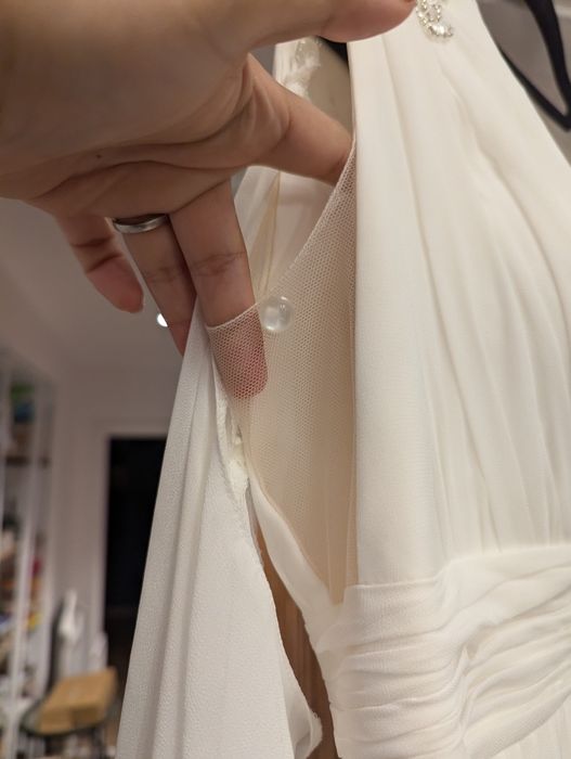 Rochie mireasa noua, Andre Nicolas (Nu Natalia Vasiliev, Rhea Costa)