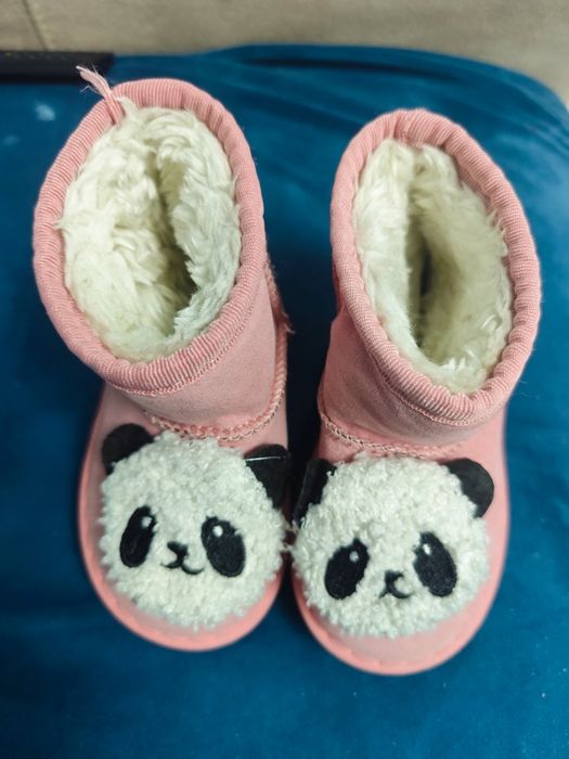 Vând cort fetiță ca nou îl vând deoarece nu mai prezintă interes