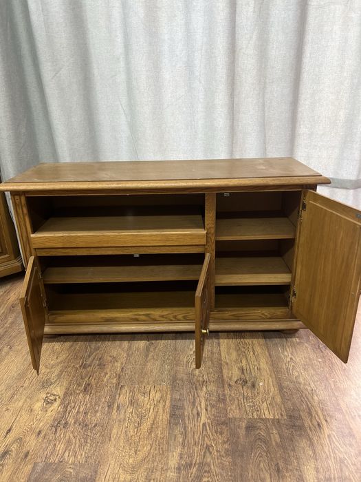 Продается тумба (дерево)