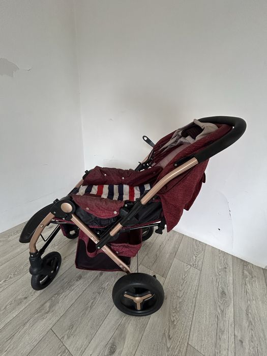 Продам детскую коляску