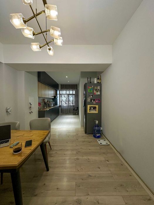 СРОЧНО продается 3-комнатная квартира Юнусабад