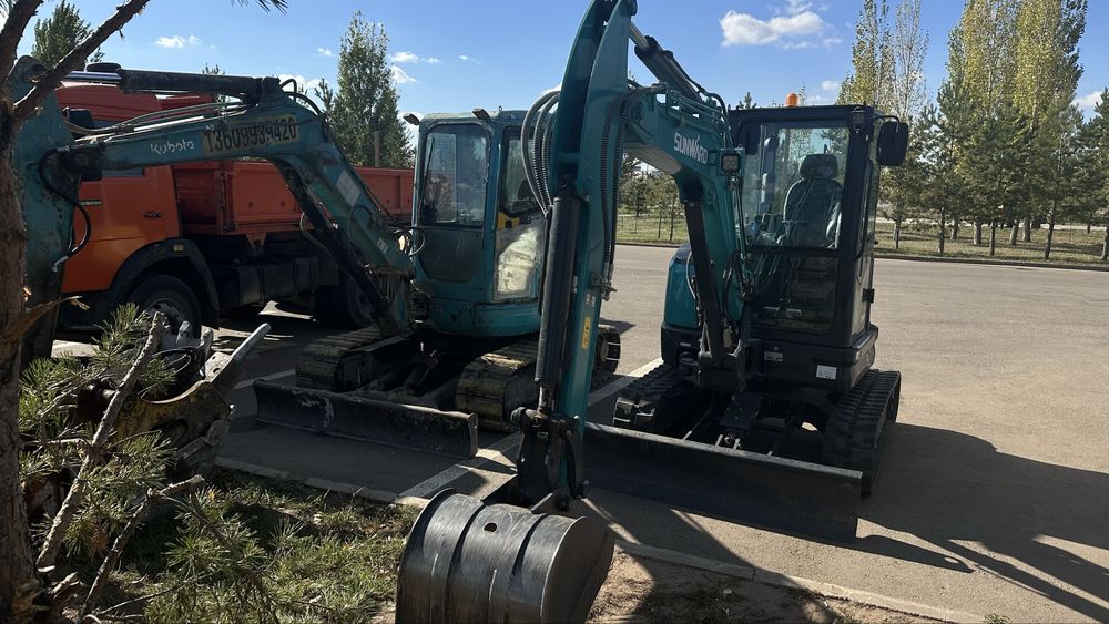 Услуги мини погрузчика Бобкат СВОБОДЕН Bobcat
