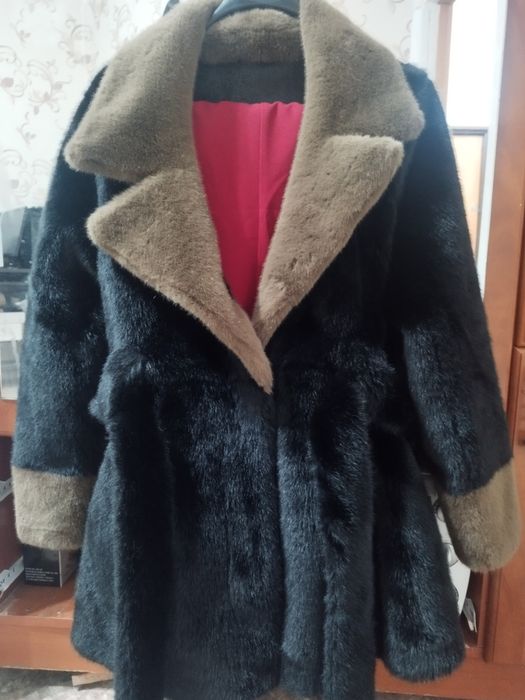 Продам Шубу в отличном состоянии