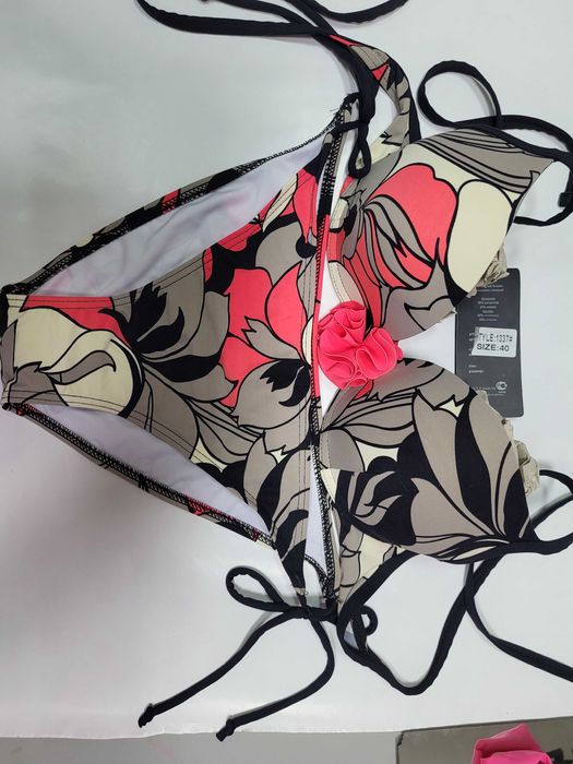 Дамски бански на ликвидация