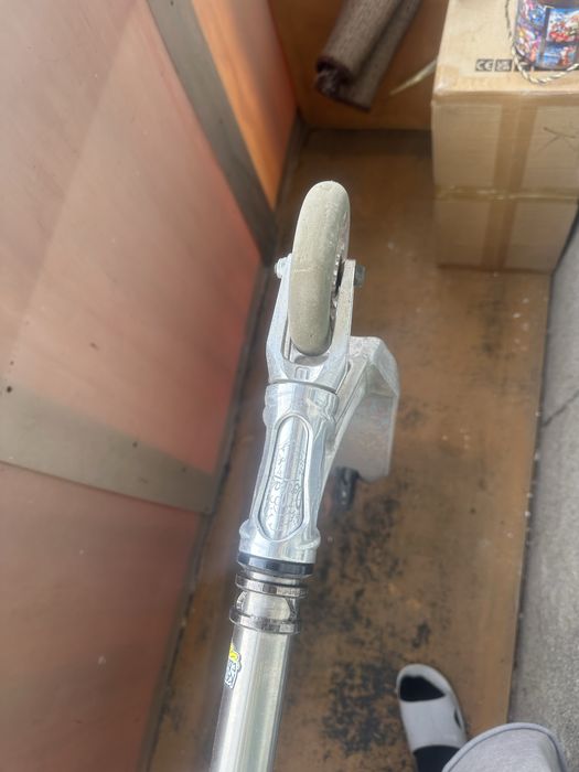 Продам трюковой самокат