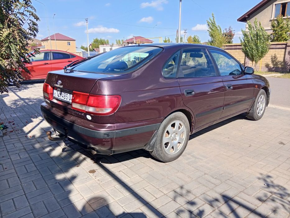 Продам тоету карину е 1994г.в.