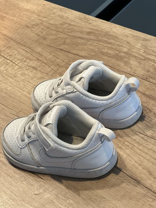 Nike Baby Court Borough 23.5