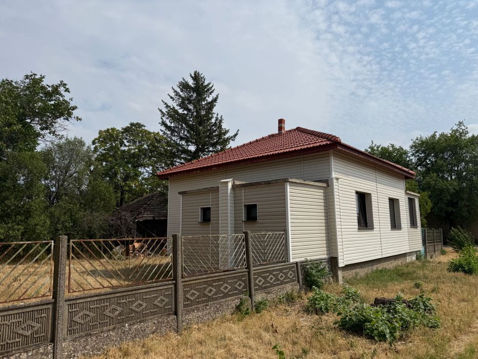 Продава се Къща в с. Долно Церовене, Област Монтана - 100 кв.м за 400 €/кв.м - Снимка #2